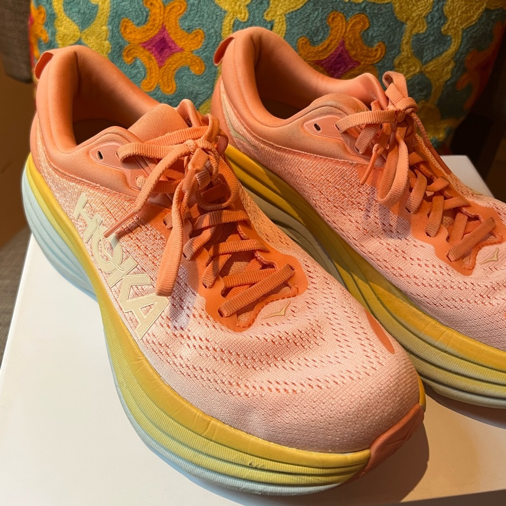 Hoka | Bondi 8 Running Shoes